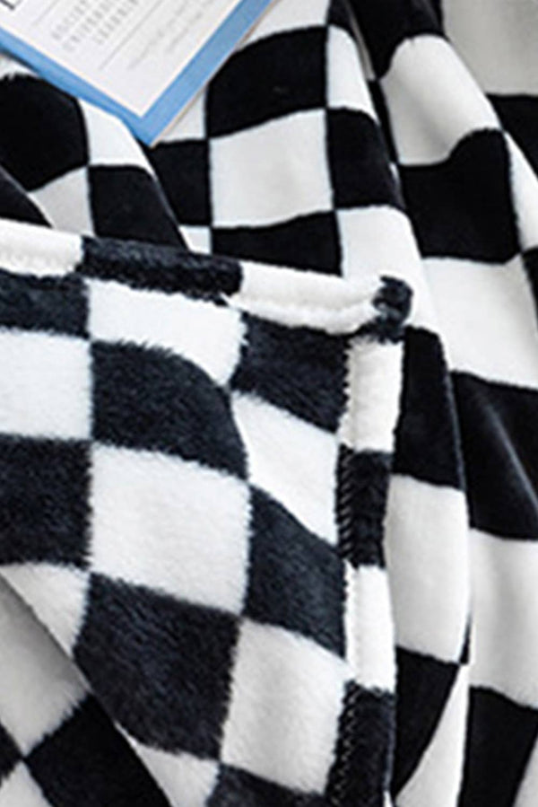 Checkered Print Soft Throw Blanket