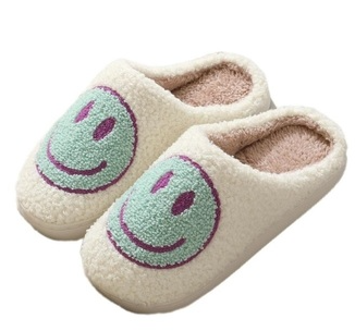 NOVELTY SOFT PLUSH COZY SLIPPERS