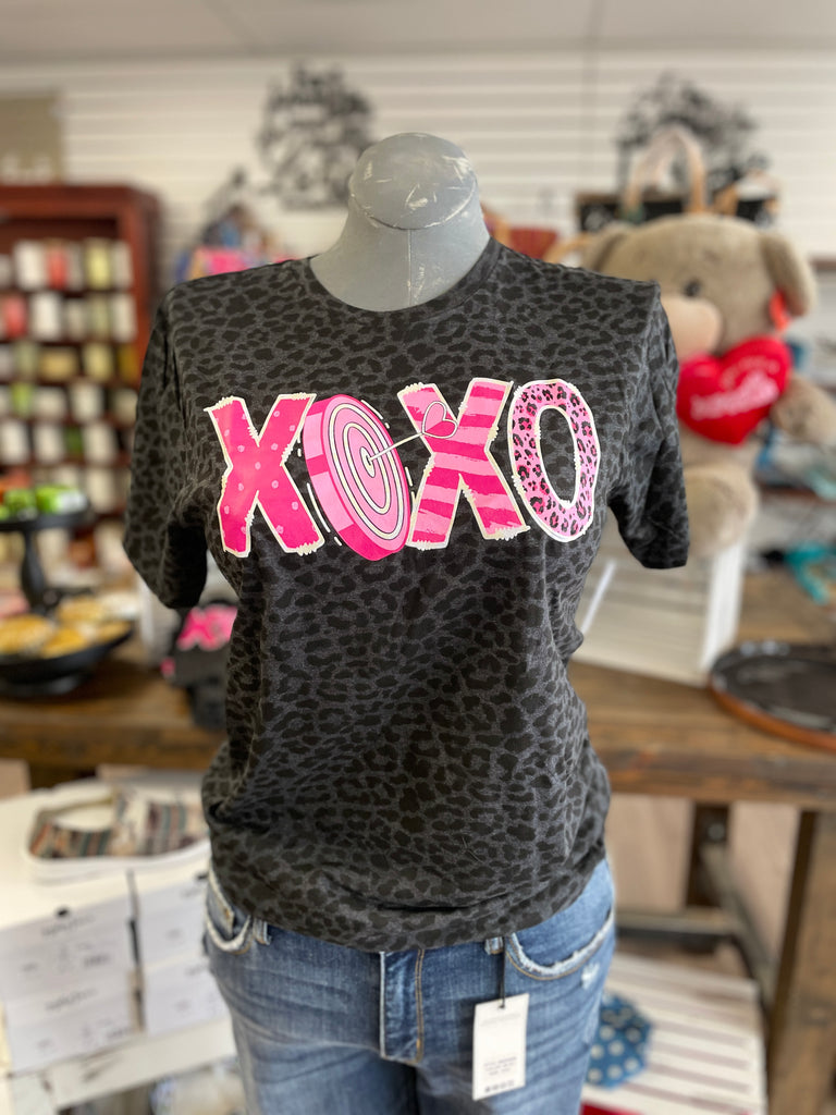 Leopard XOXO Valentine Tee